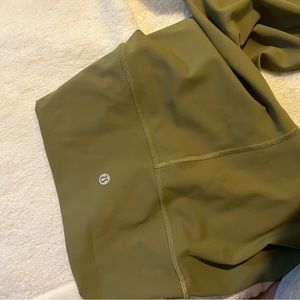 Lulu lemon leggings size 4 olive color, like new condition